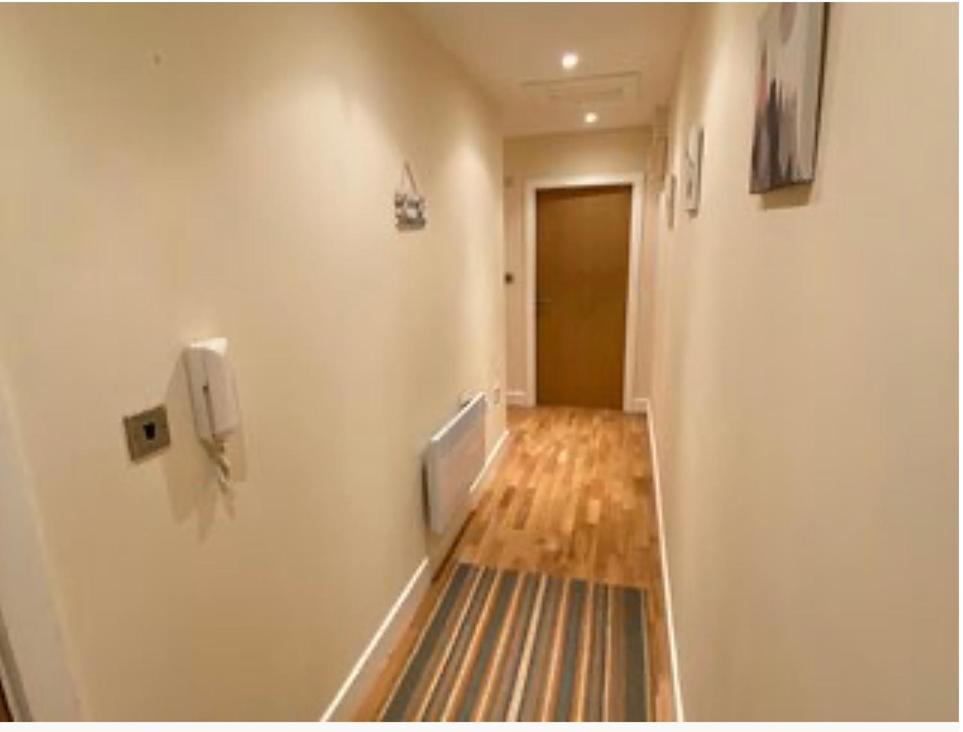 Easby Breakaways - **Modern Apartment 5 Mins From South Bay, Scarborough** Exterior photo